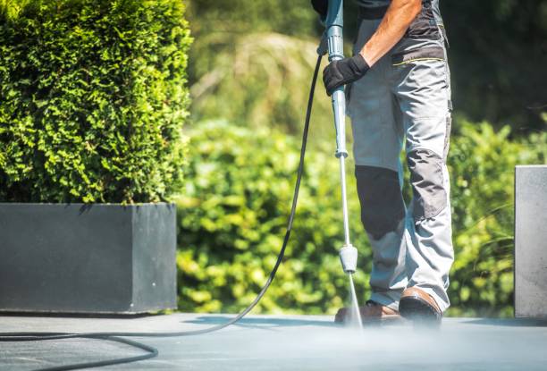 Best Playground Equipment Cleaning  in Lifornia City, CA